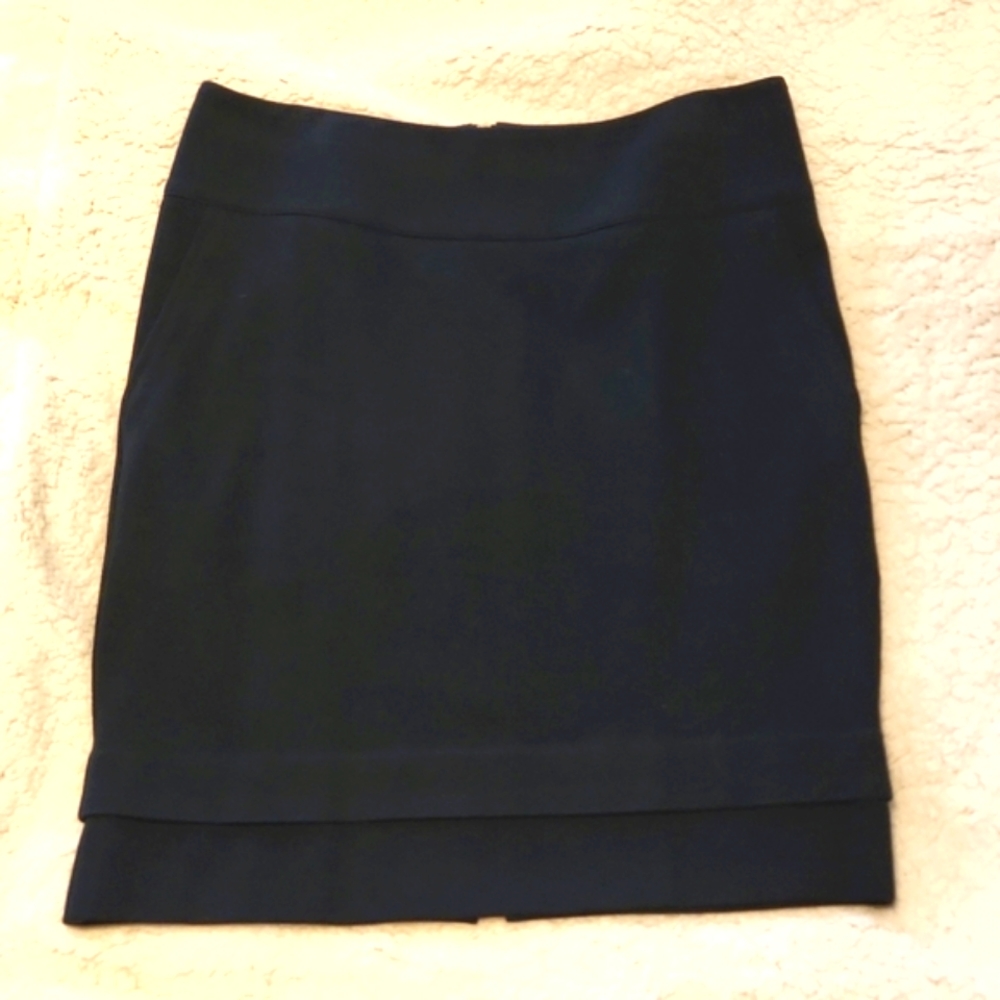Vivo Basic Lined Capri Skirt - Navy Blue